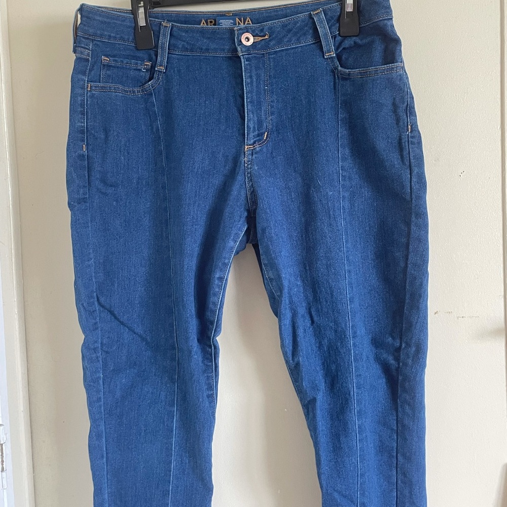 High Rise Mom Jeans